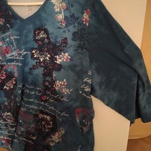 ALiA women's pullover top